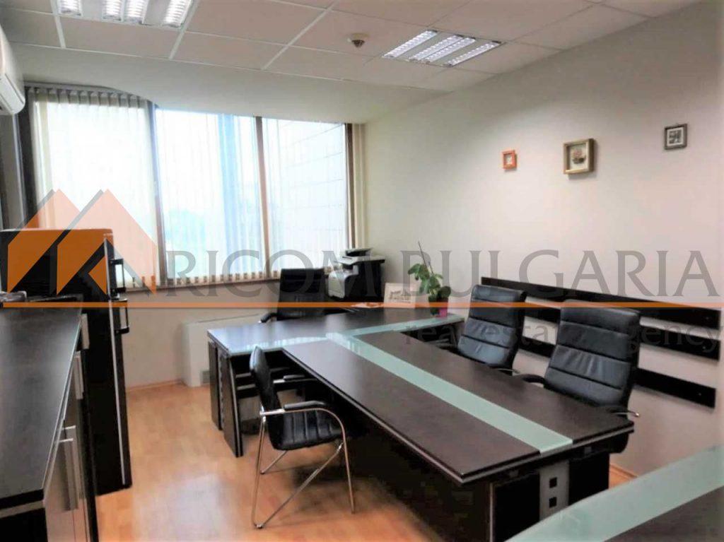 Луксозeн офис в Бизнес Център "Димят" - Варна - 12 - Ricom Bulgaria