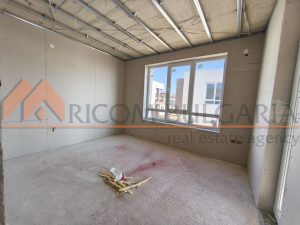 Риком България продава еднофамилна двуетажна къща в местност Боровец с четири спални! До автобусна спирка! - 10 - Ricom Bulgaria