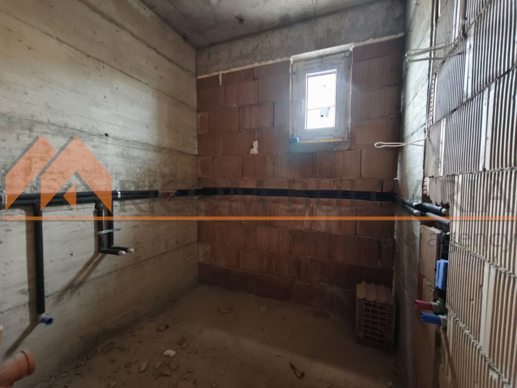 Нов проект сграда RHEIA в кв.Бриз!  АПАРТАМЕНТ №1 с площ 78,93 кв.м. и веранда 21,2кв.м., находящ се на партерен етаж. - 12 - Ricom Bulgaria