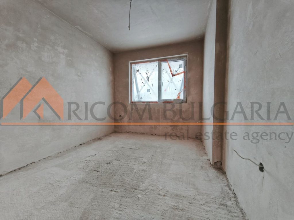 Нов проект сграда RHEIA в кв.Бриз! АПАРТАМЕНТ №1 с площ 78,93 кв.м. и веранда 21,2кв.м., находящ се на партерен етаж. - 2 - Ricom Bulgaria