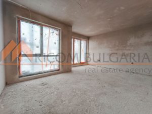 Нов проект сграда RHEIA в кв.Бриз!  АПАРТАМЕНТ №1 с площ 78,93 кв.м. и веранда 21,2кв.м., находящ се на партерен етаж. - 3 - Ricom Bulgaria