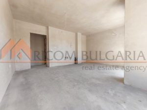 Нов проект сграда RHEIA в кв.Бриз!  АПАРТАМЕНТ №1 с площ 78,93 кв.м. и веранда 21,2кв.м., находящ се на партерен етаж. - 4 - Ricom Bulgaria