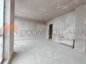 Нов проект сграда RHEIA в кв.Бриз!  АПАРТАМЕНТ №1 с площ 78,93 кв.м. и веранда 21,2кв.м., находящ се на партерен етаж. - 7 - Ricom Bulgaria