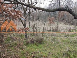 Парцел с площ 820 кв.м. в местност Ракитника. ЗЕЛЕНИНА! СПОКОЙСТВИЕ! - 1 - Ricom Bulgaria