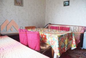 Апартамент с три самостоятелни стаи в кв. Трошево - 3 - Ricom Bulgaria