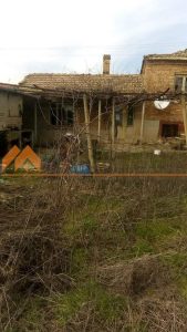 Къща в с.Ягнило с добър достъп и голям двор! - 2 - Ricom Bulgaria