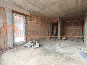 Двустаен апартамент в кв.Бриз с площ 60,46 кв.м. с включено в цената паркомясто! - 9 - Ricom Bulgaria