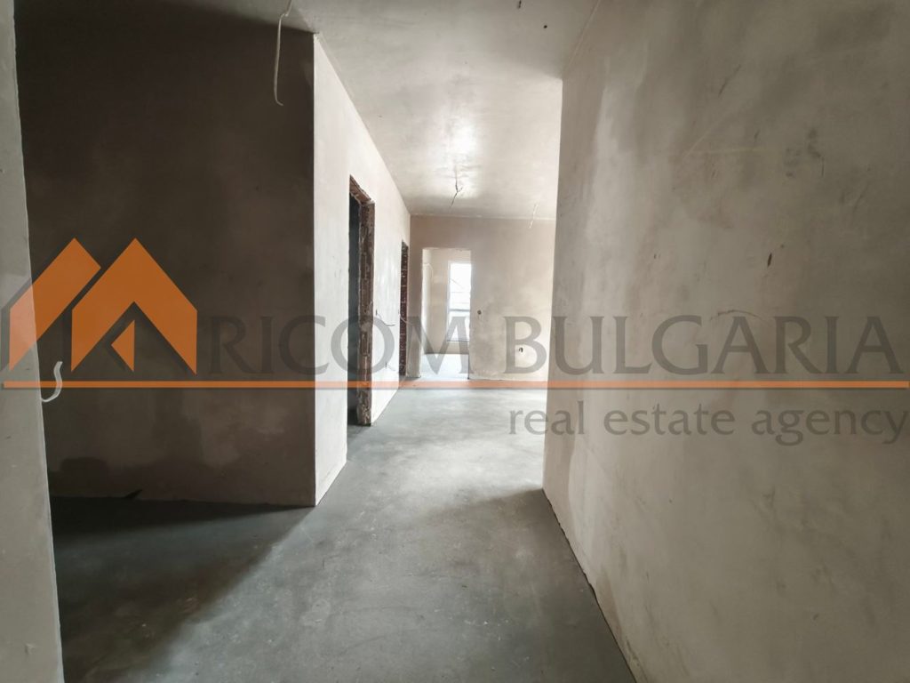 ЕКСКЛУЗИВНО ОТ РИКОМ БЪЛГАРИЯ!!! Апартамент с три спални и паркомясто! - 12 - Ricom Bulgaria