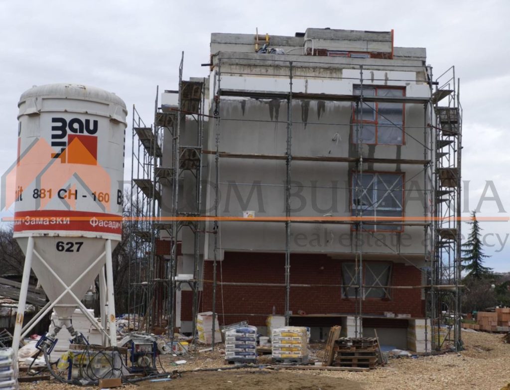 ЕКСКЛУЗИВНО ОТ РИКОМ БЪЛГАРИЯ!!! Апартамент с три спални и паркомясто! - 2 - Ricom Bulgaria