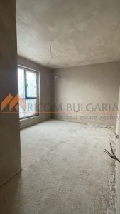 Тристаен апартамент в центъра на кв. Виница - 12 - Ricom Bulgaria