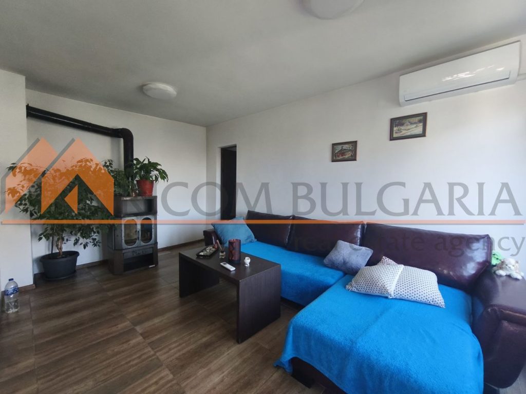 Къща в местност Ален мак! В близост до главен път и спирка на градски транспорт! - 5 - Ricom Bulgaria