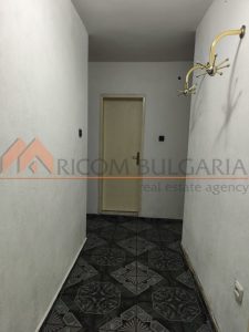 ПОЛУОБЗАВЕДЕН ТРИСТАЕН АПАРТАМЕНТ В ТРОШЕВО! - 5 - Ricom Bulgaria