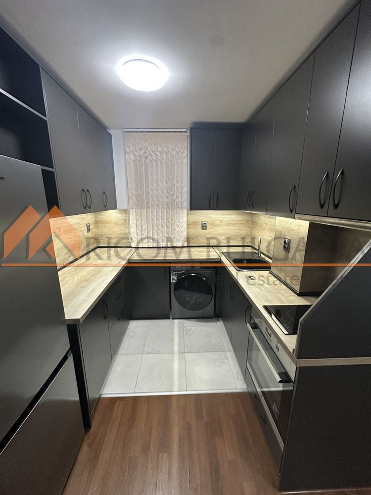 НАПЪЛНО ОБЗАВЕДЕН, СЛЕД РЕМОНТ, на пешеходно разстояние от плажа на Журналист. ПОД НАЕМ! - 1 - Ricom Bulgaria