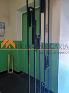 Под наем просторен тристаен апартамент в района на Окръжна болница, гр.Варна. - 14 - Ricom Bulgaria