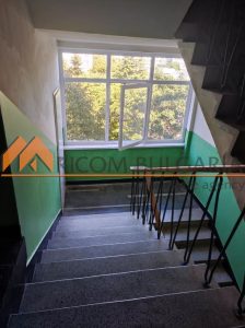 Под наем просторен тристаен апартамент в района на Окръжна болница, гр.Варна. - 15 - Ricom Bulgaria