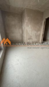 Тристаен апартамент в нова жилищна сграда в центъра на кв. Виница - 11 - Ricom Bulgaria