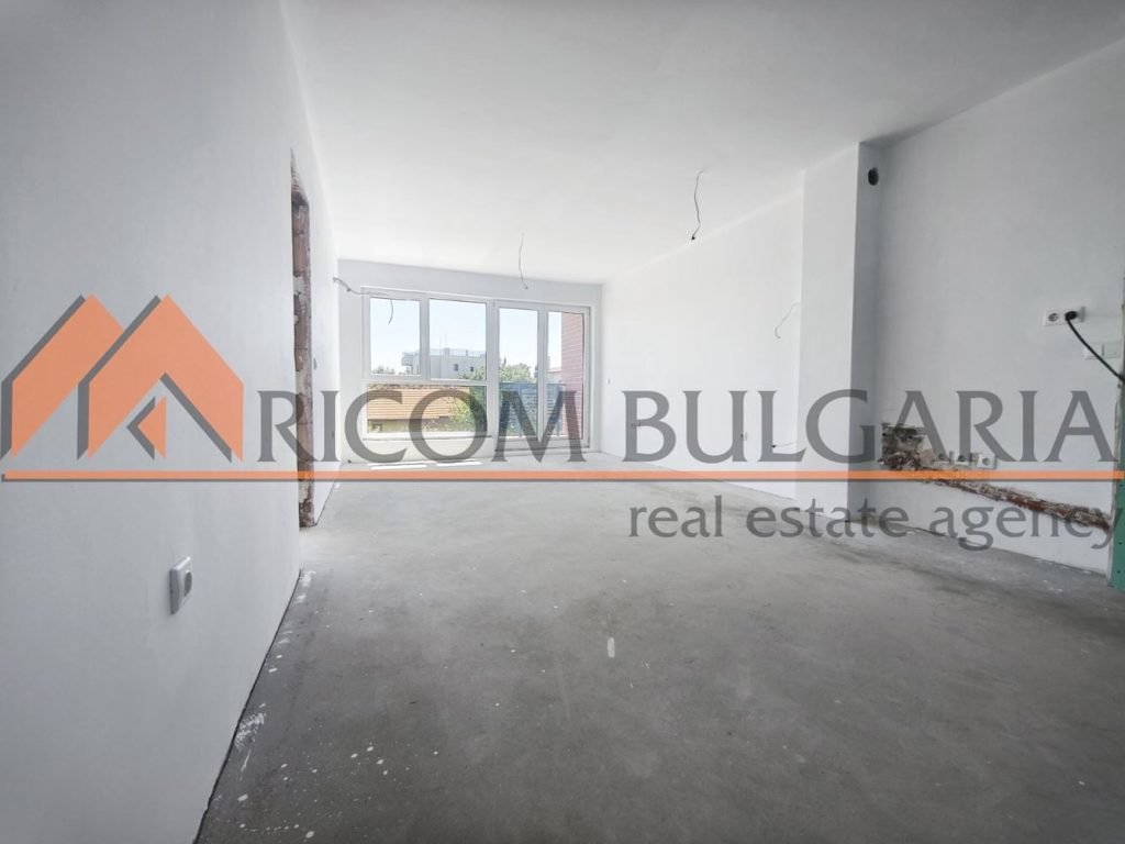 Директно от инвеститора!  Тристаен апартамент в кв.Бриз с Акт 16! - 5 - Ricom Bulgaria