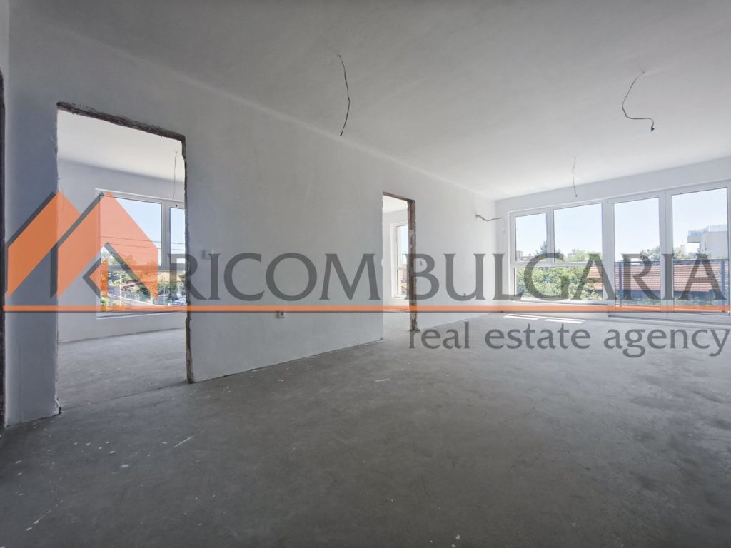Директно от инвеститора!  Тристаен апартамент в кв.Бриз с Акт 16! - 7 - Ricom Bulgaria