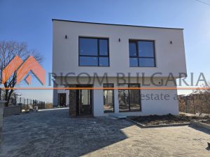 Къща №2 в комплекс " 𝑀𝑒𝓁ó𝒹𝒾𝒸𝒶" - 4 - Ricom Bulgaria